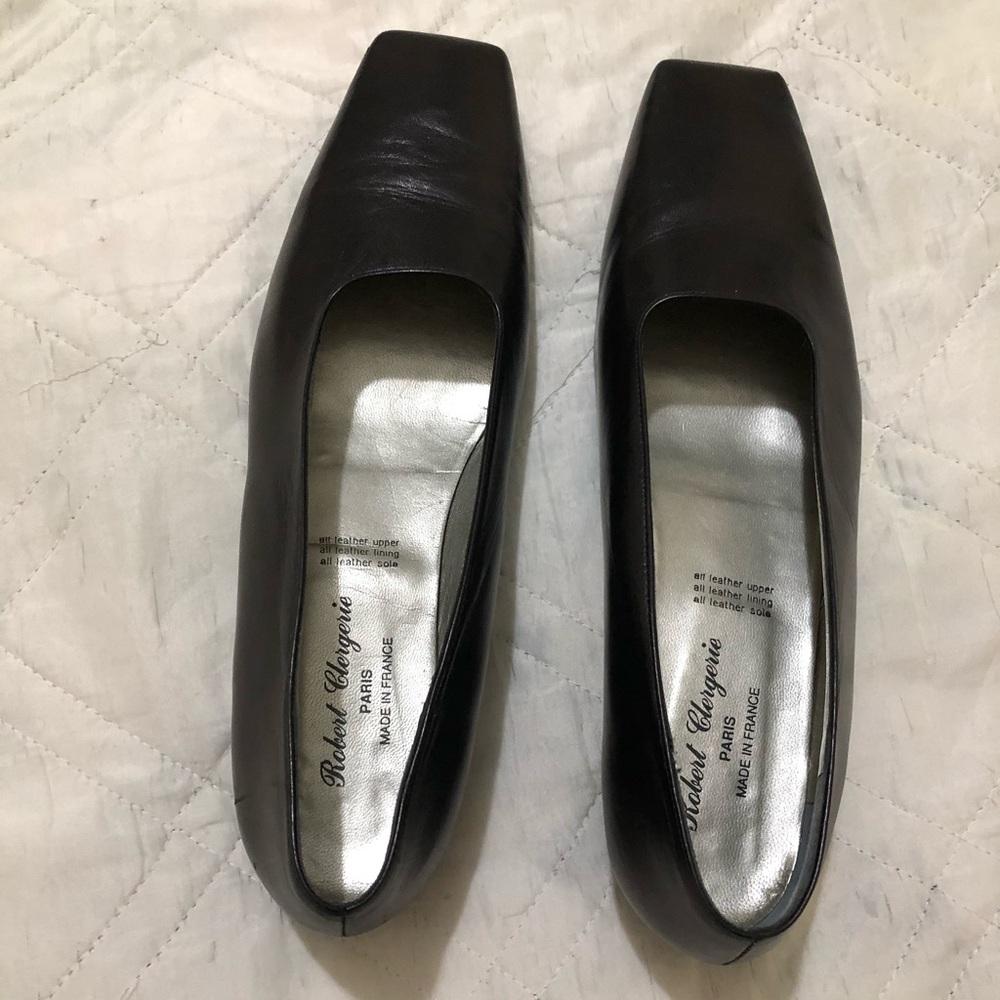Ladies shoes